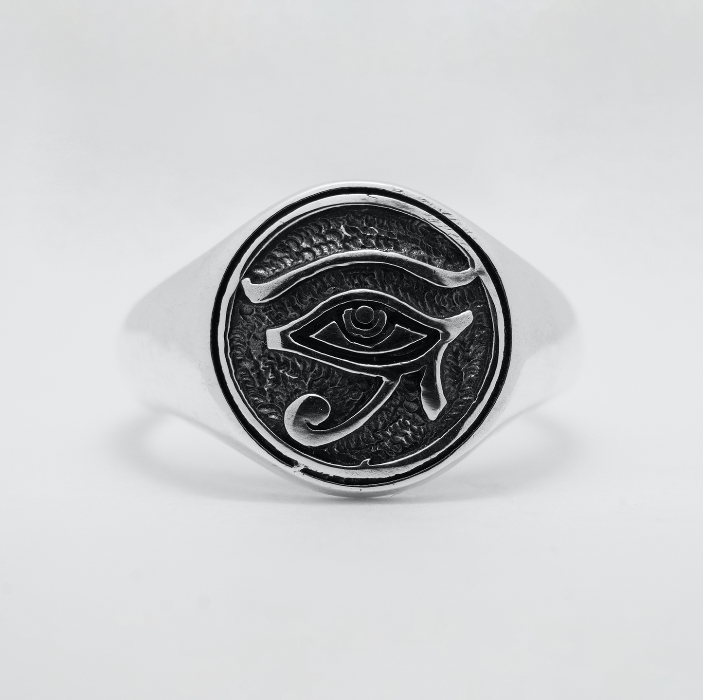 Majestic Observer - The Eye of Ra