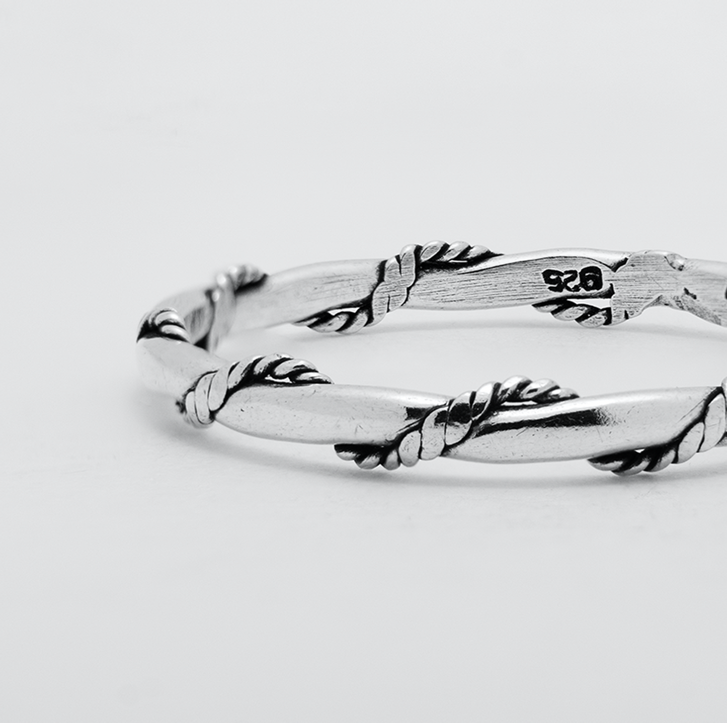 Divine Rope - Stacking Ring